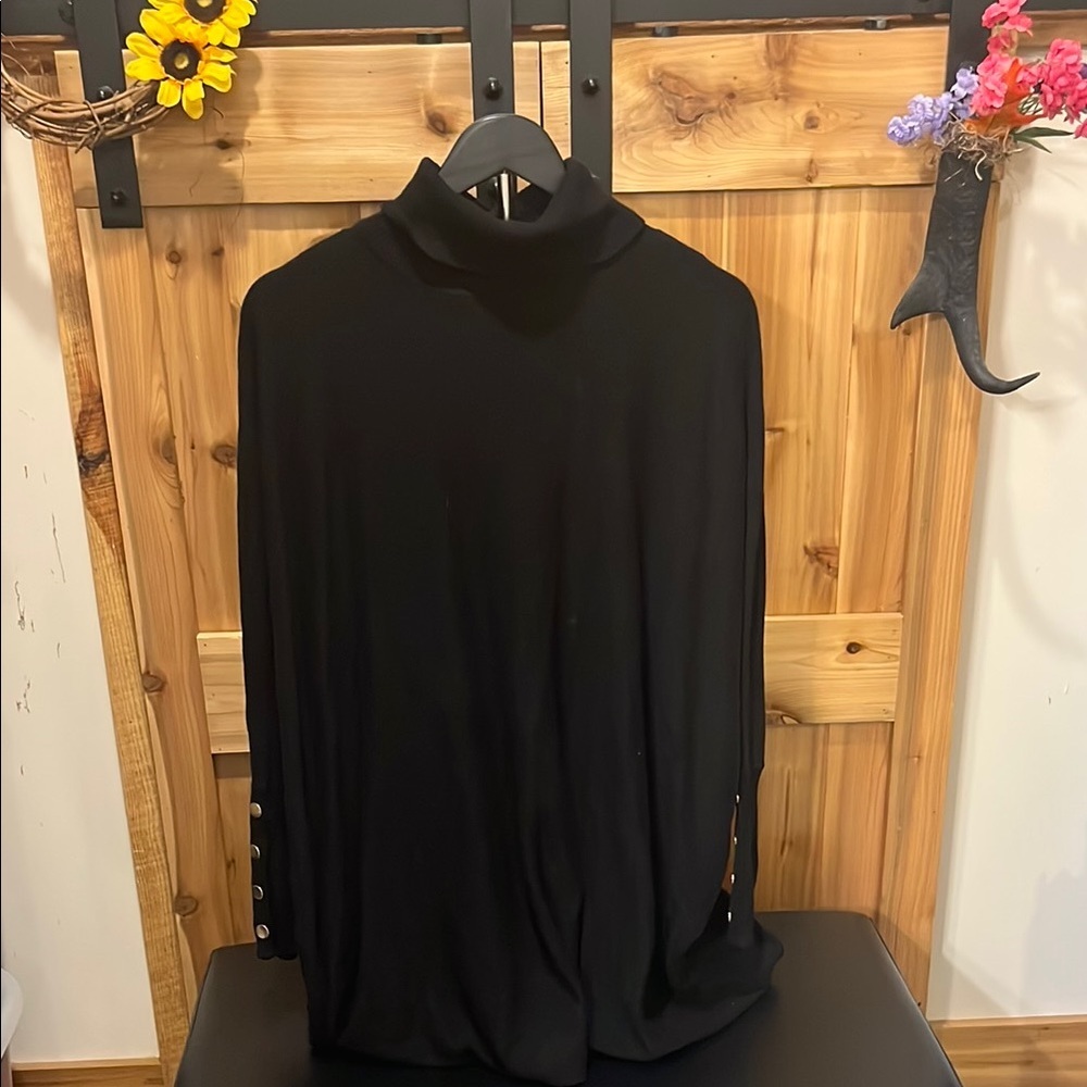 New York & Company Black Sweater Poncho